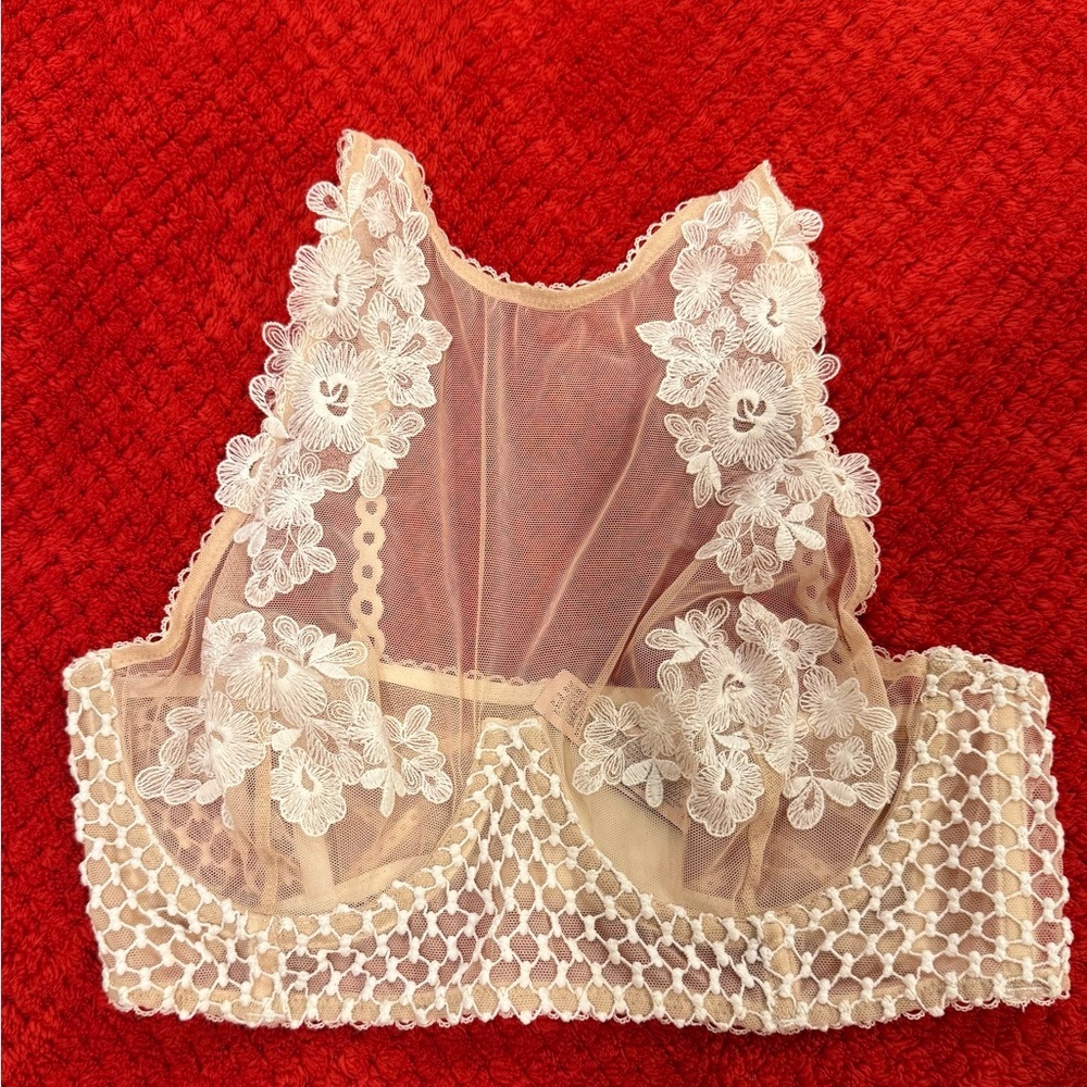 NWOT 32D Victoria Secret Dream Angels Halter Bra 2016 - Picture 2 of 4